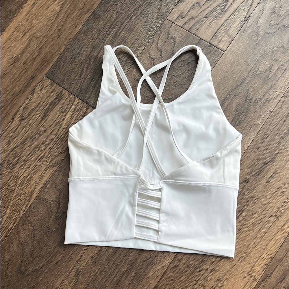 Electric Yoga White Crisscross Top - Picture 4 of 4